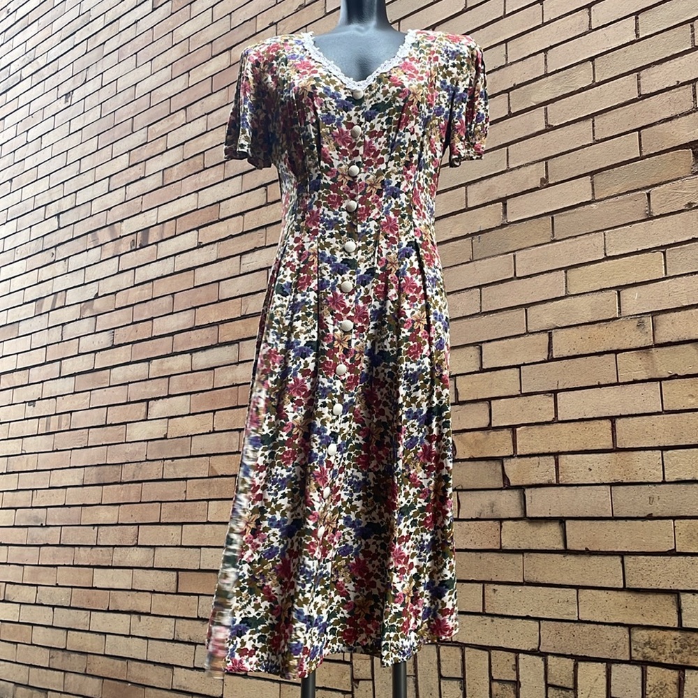 Vintage 90’s The Kazbah Club lace floral tie back dress cottagecore Size Medium